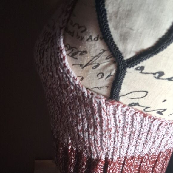 FREE PEOPLE Knit Halter Top - Burgundy and White Size Small Petite - Picture 11 of 14
